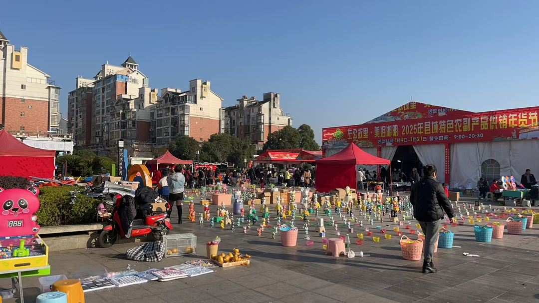 以“诚”管“城”彰显执法温度  ——湘阴县城市管理和综合执法局执法纪实