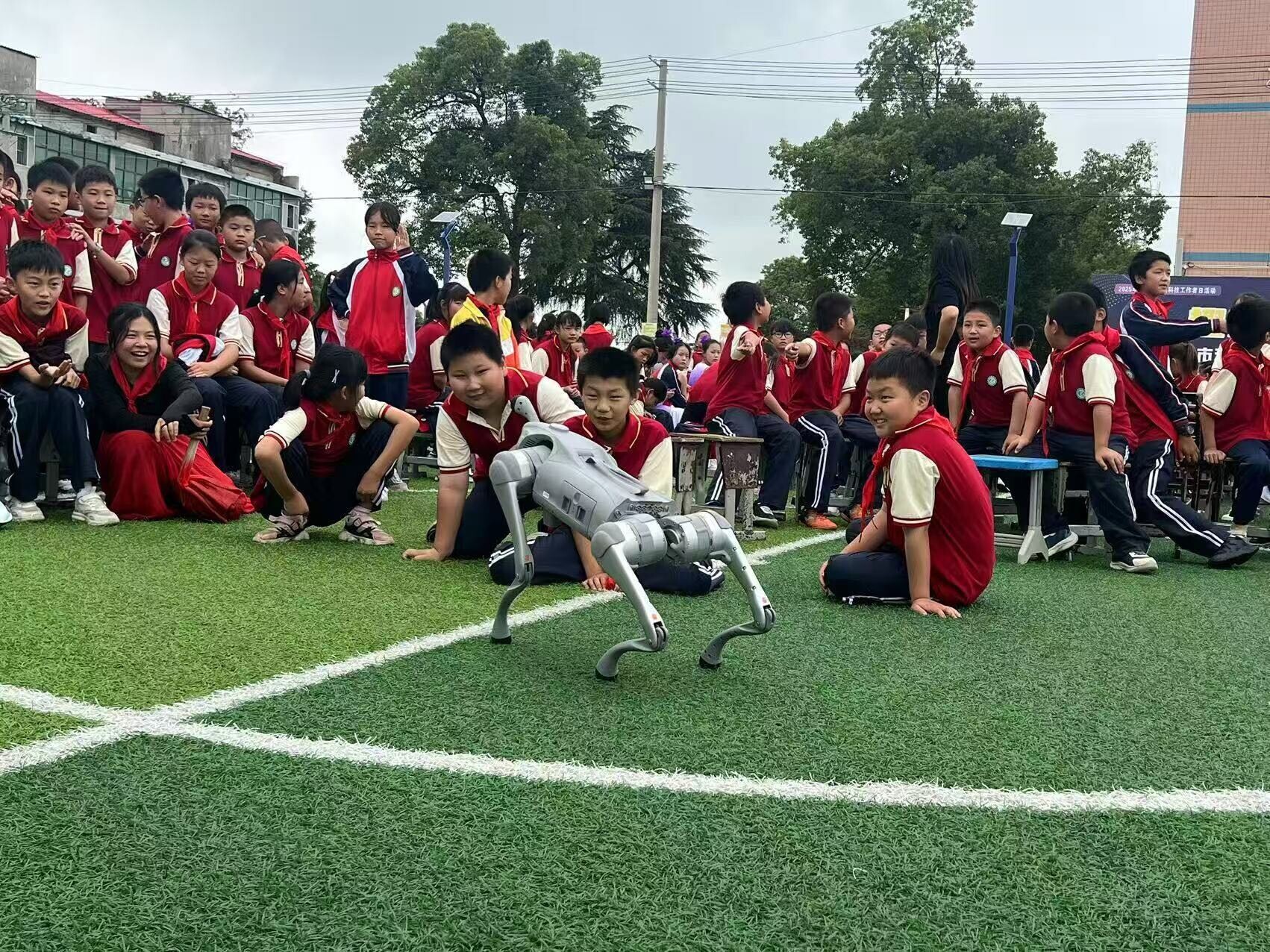 走！今天一起“趣”玩科学