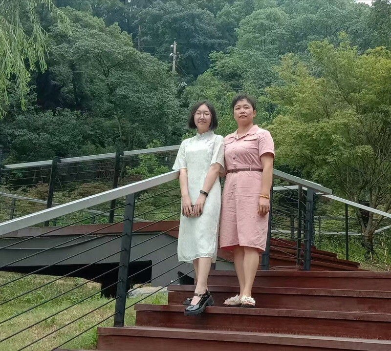 潘妍丨母親：歲月深處的溫柔詩行