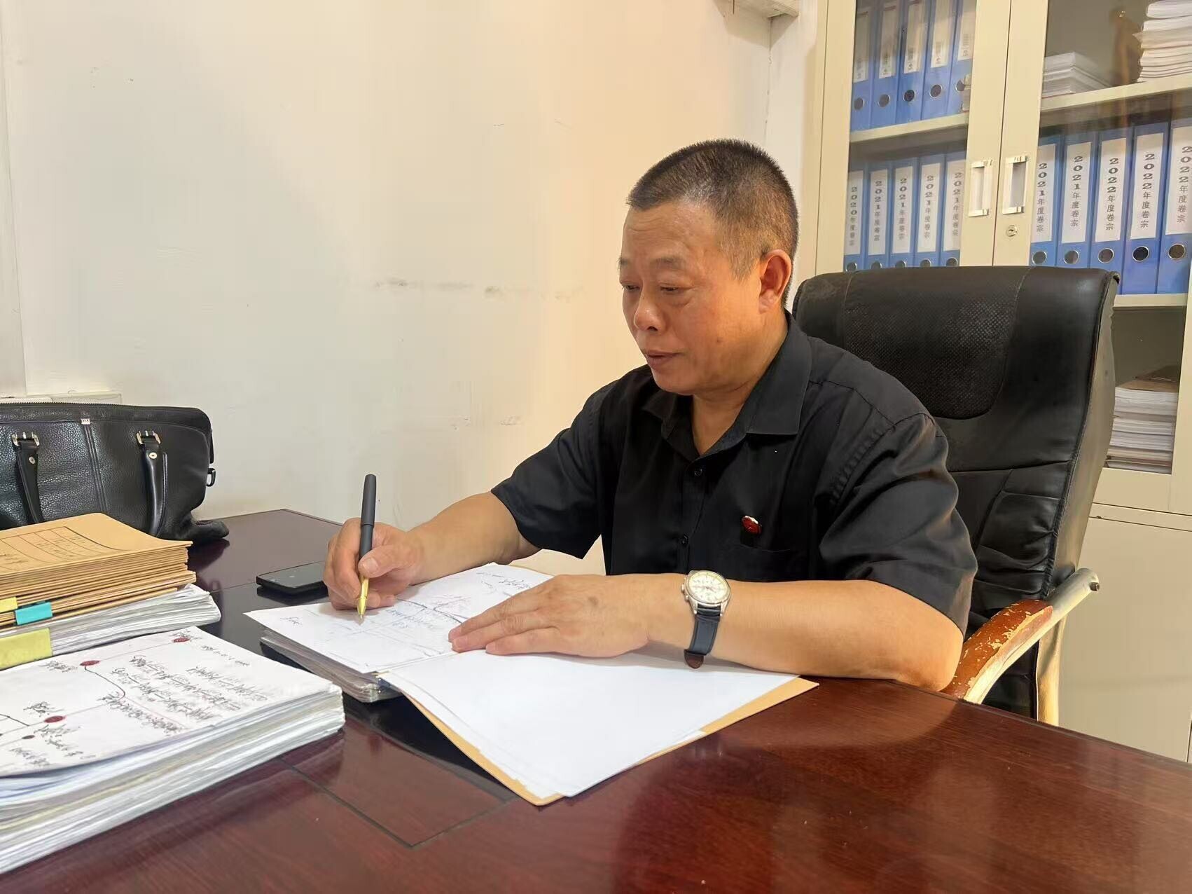 张石强：用法律“煨热”湘阴乡土