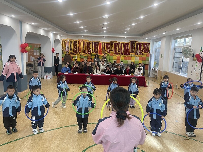 湘阴县启动“名师领航”活动周 首站走进李群雄早期教育名师工作室