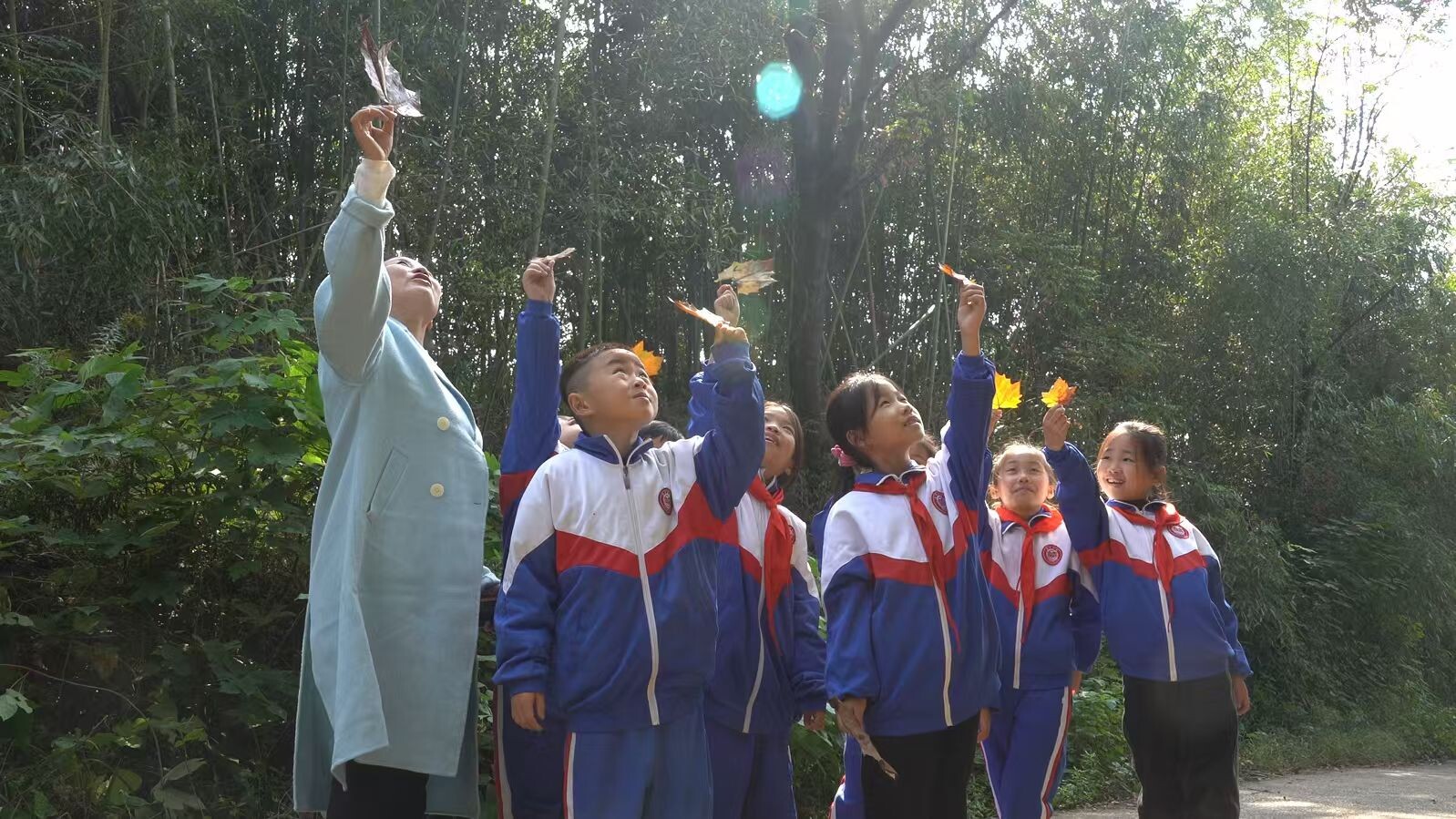 湘阴县学科带头人风采录 | 周淑弘：以“情景”活课堂 以“结对”传薪火