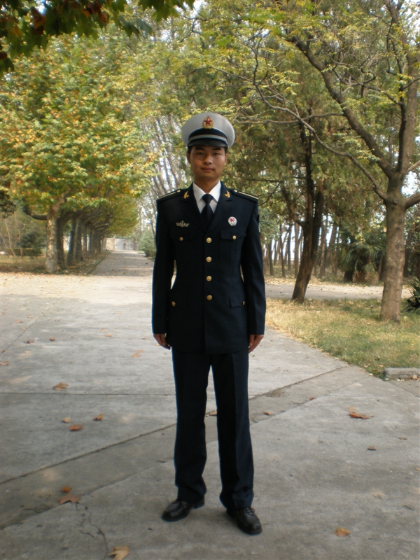 十年乡土践初心 易文栋从 “兵哥哥” 蝶变 “兵书记”