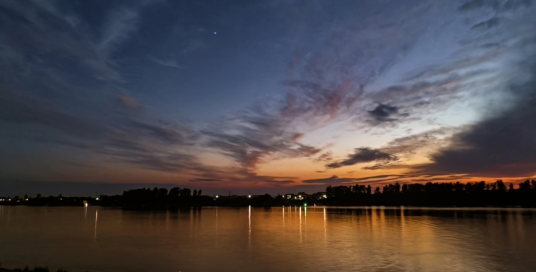 家门口的老年大学，如何让“夕阳”更红？  ——湘阴爱晚老年大学探访记