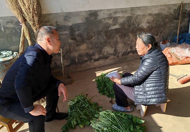 三塘鎮(zhèn)：“敲門行動”守護(hù)群眾冬春居家安全