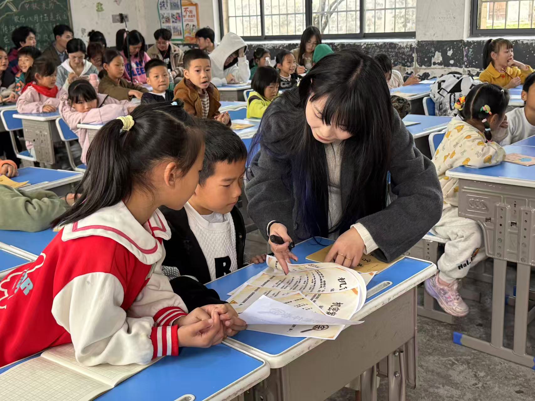 深耕实践强技能 赋能班主任专业成长——“国培计划（2025）”湘阴县小学班主任体验式班会研修活动顺利开展