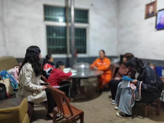 湘阴县双桥学校：温情家访暖人心 家校携手促成长