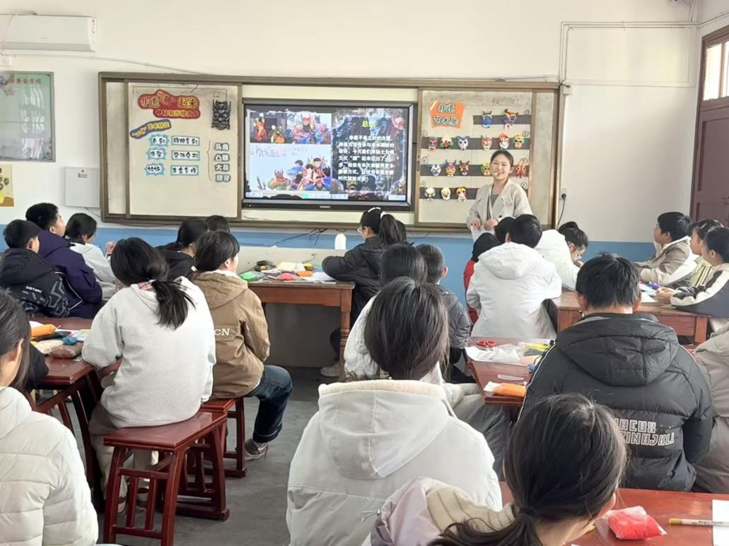 湘阴县浩河中学：非遗进课堂 赋能学科融合育人