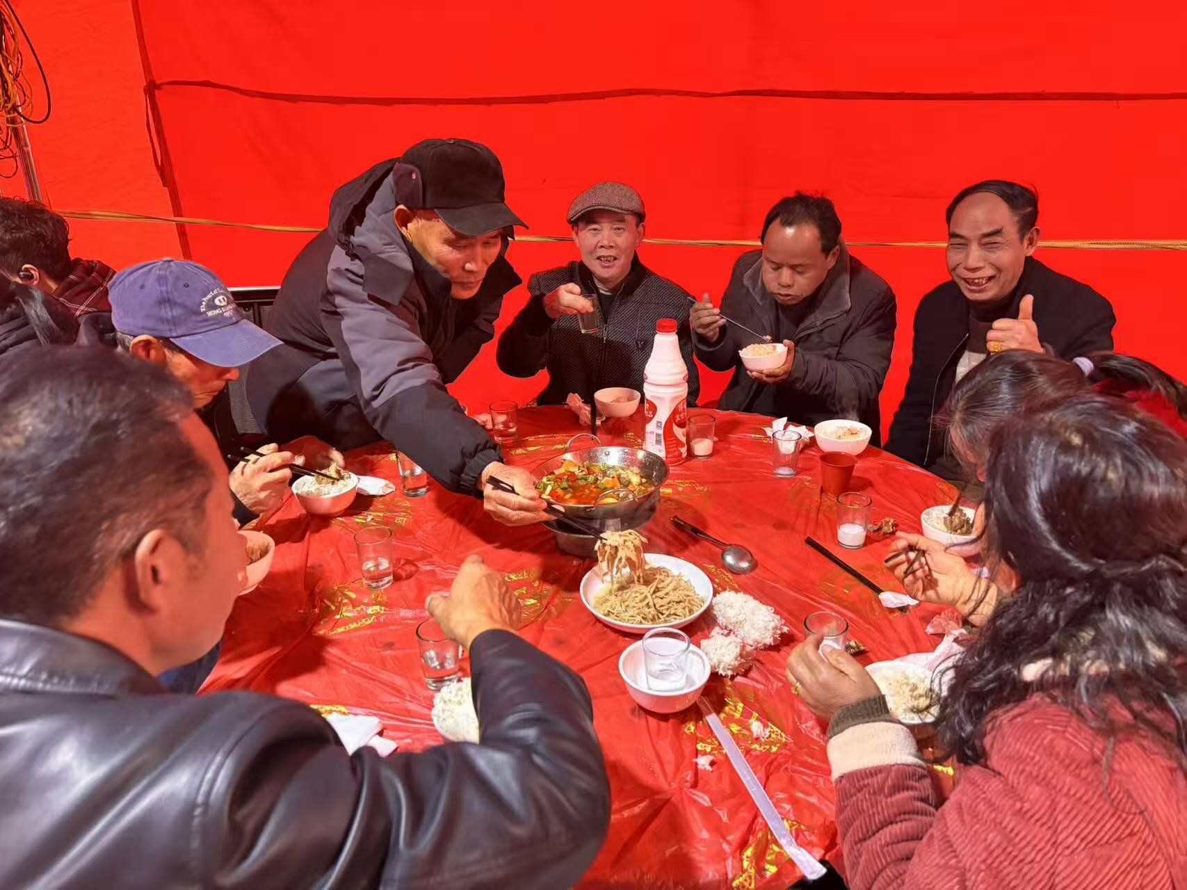 岭北镇：十年团圆饭暖乡情 文明新风绘和美