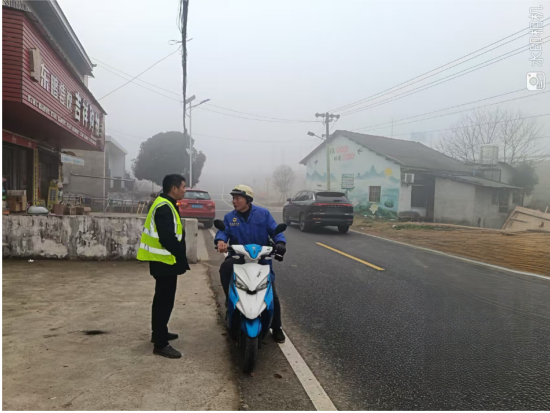 湘滨镇开展“学雷锋·践初心”系列实践活动