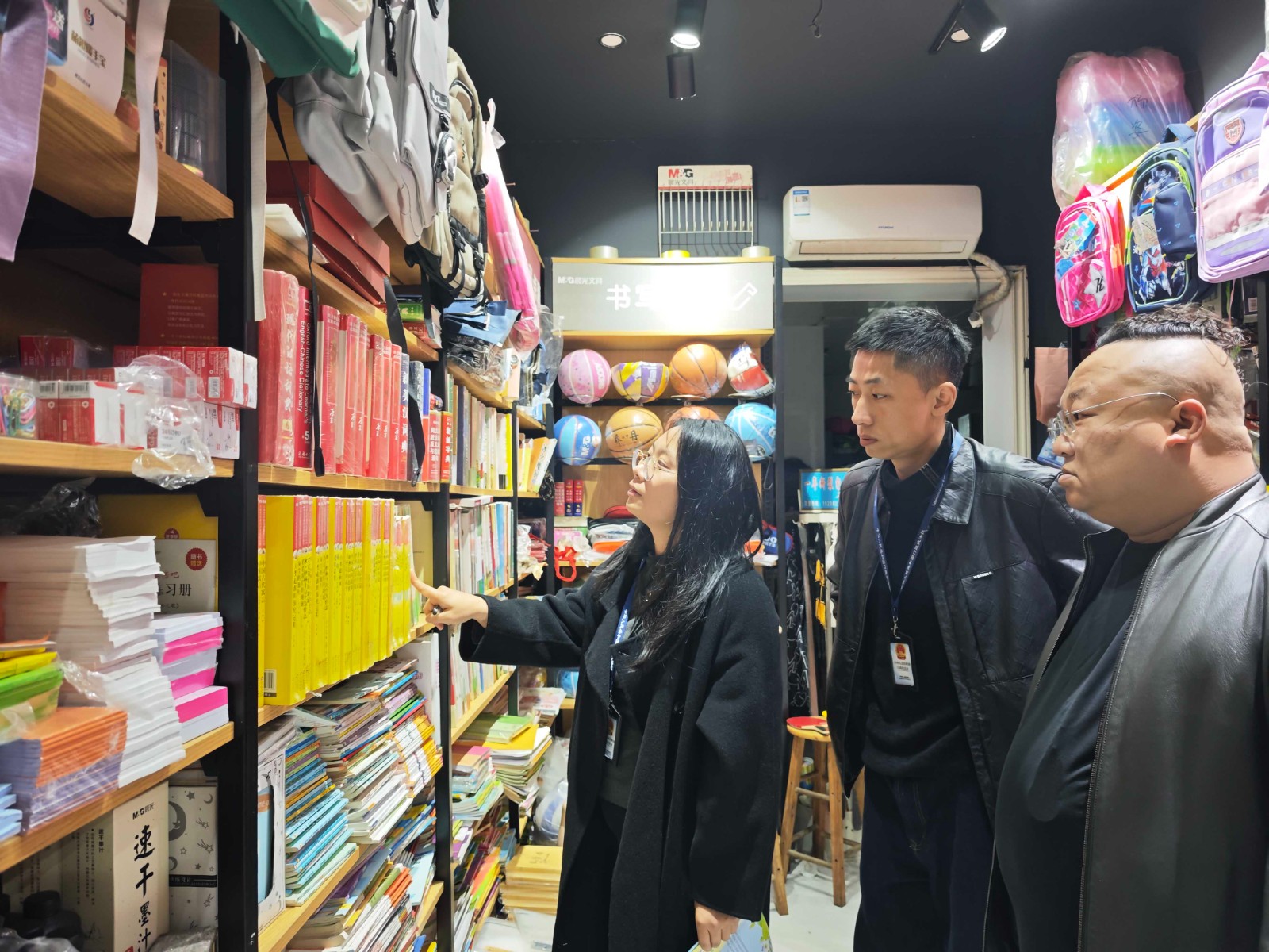 金龙镇：深化“扫黄打非”检查 筑牢校园文化安全防线