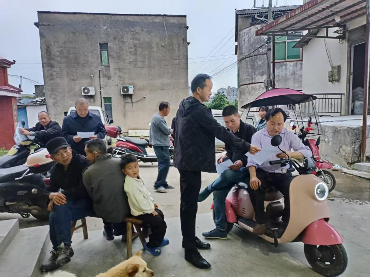 南湖洲镇开展交通安全知识宣讲