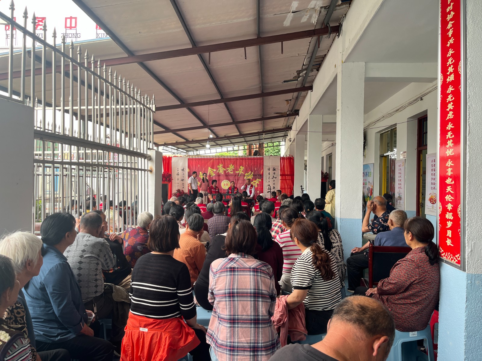 三塘镇：党群携手搭戏台  移风易俗唱新风